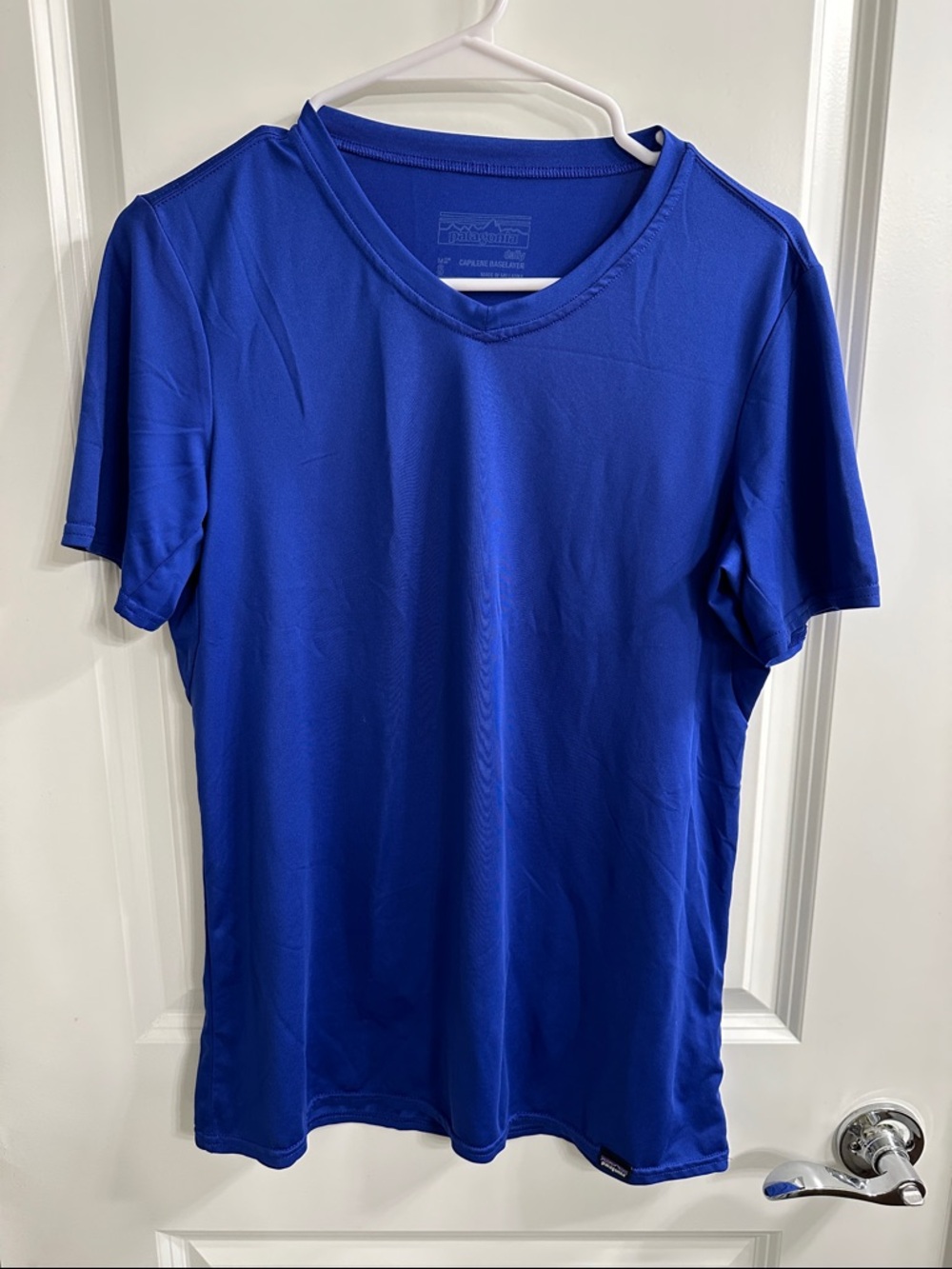 Patagonia Capilene daily Men's Performance V-Neck Active Tee - Royal Blue